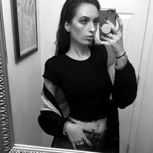 Meet your Posher, Caroline